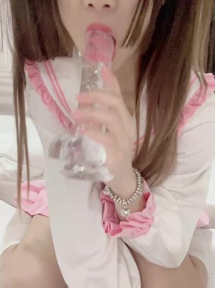震惊！摄影师想强行上我2 预览截图 2