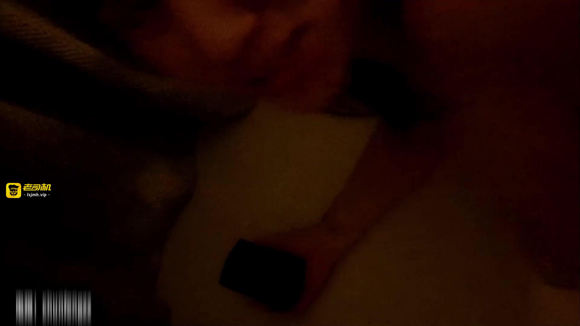 熟女万岁！前往老公不在家的美女同事家里打炮，完美露脸极品大奶子！ 预览截图 5