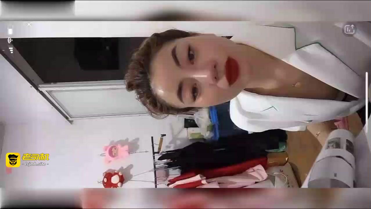 抖音快手各大主播走光闪现露乳合集 预览截图 10