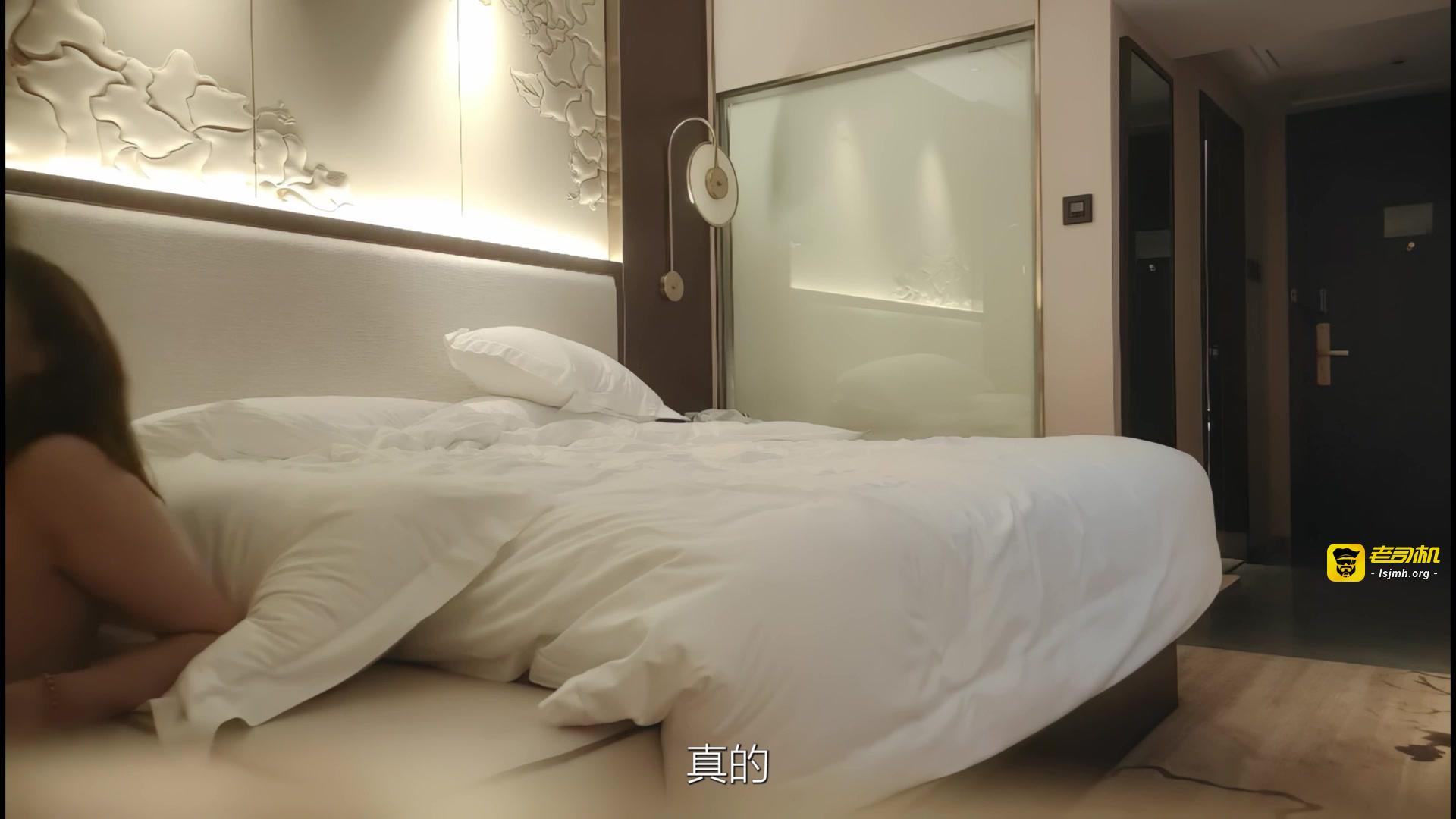 【胖子工作室】极品长腿熟女,操到受不了求退钱 预览截图 10