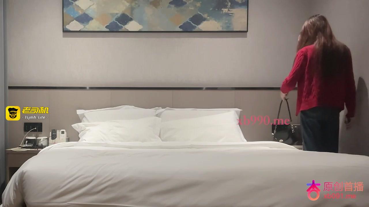 杏吧欧阳克 5 - 约炮刚下海的红衣清纯妹子,高潮的时候水哗哗的响,胸型漂亮挺拔还特粉,温柔似水超级反差 预览截图 1