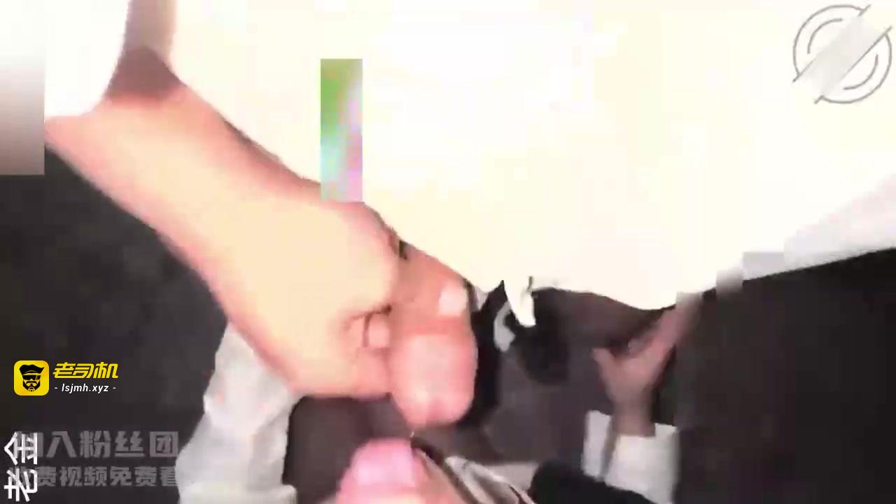 猥琐舅舅灌醉学生外甥女乱伦把刚放学侄女骗到废旧房子强暴 预览截图 12
