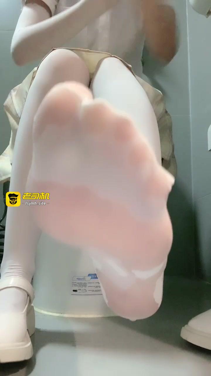 JK 厚白丝 小皮鞋 厕所 羞辱 撸管指挥 倒计时 预览截图 6