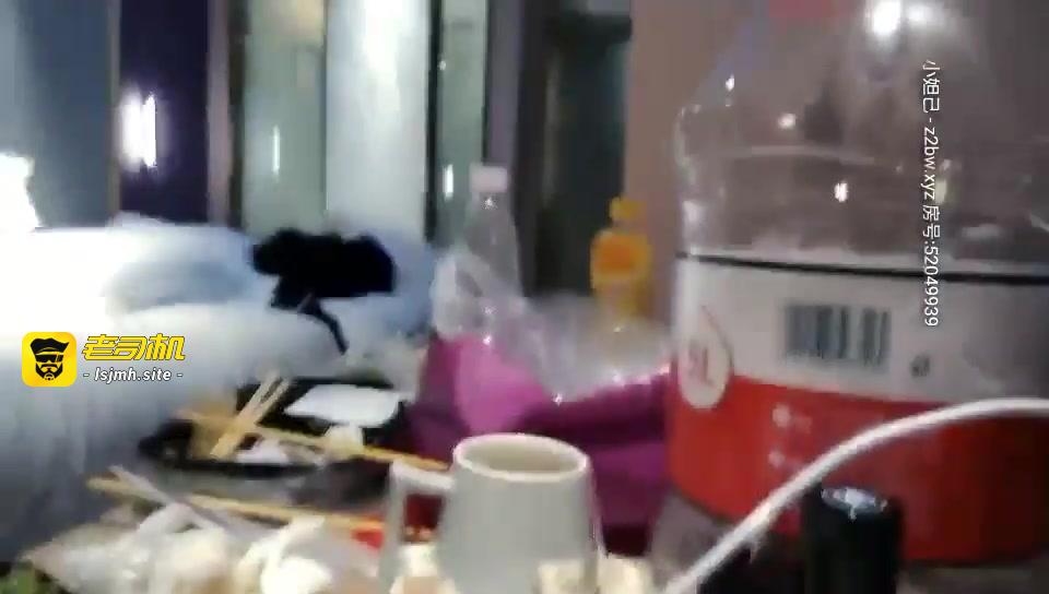 【阿朴探花】小姐姐制服秀_身材一级棒胸大屁股肥各种姿势操翻她 预览截图 11