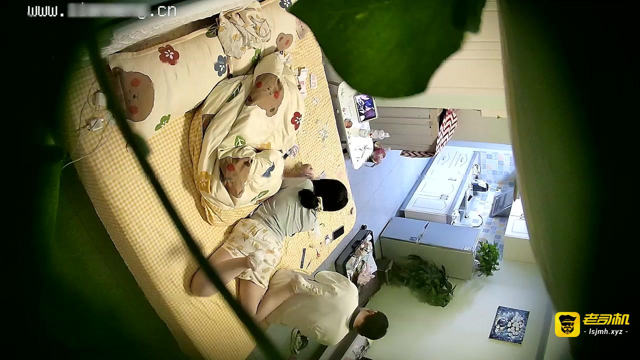 1-(下)极品可爱学生妹,暑假前和男友开房,亮点两个人开闪光灯小时 预览截图 7