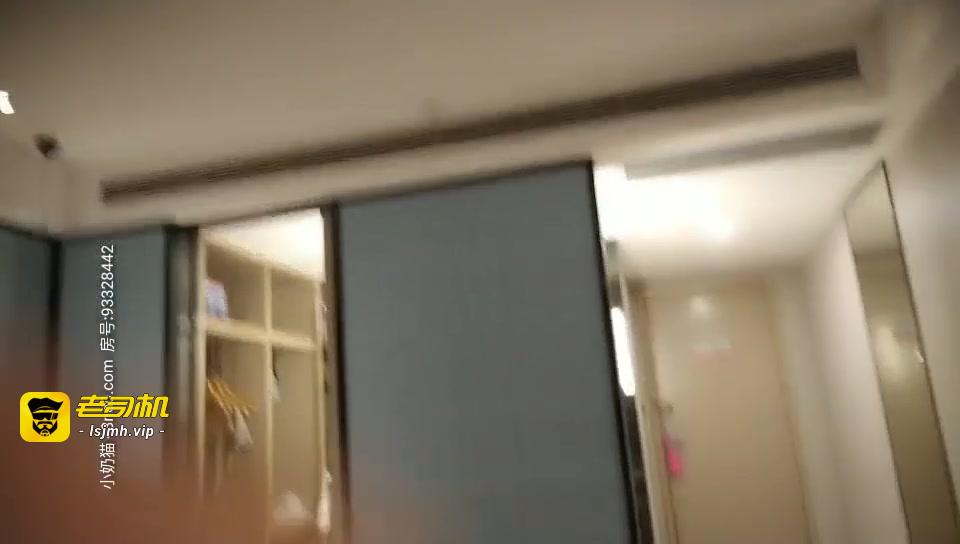 【鸭总侦探】刚出道的少妇_苗条大长腿,沙发上激情,站立后入爆操 预览截图 11