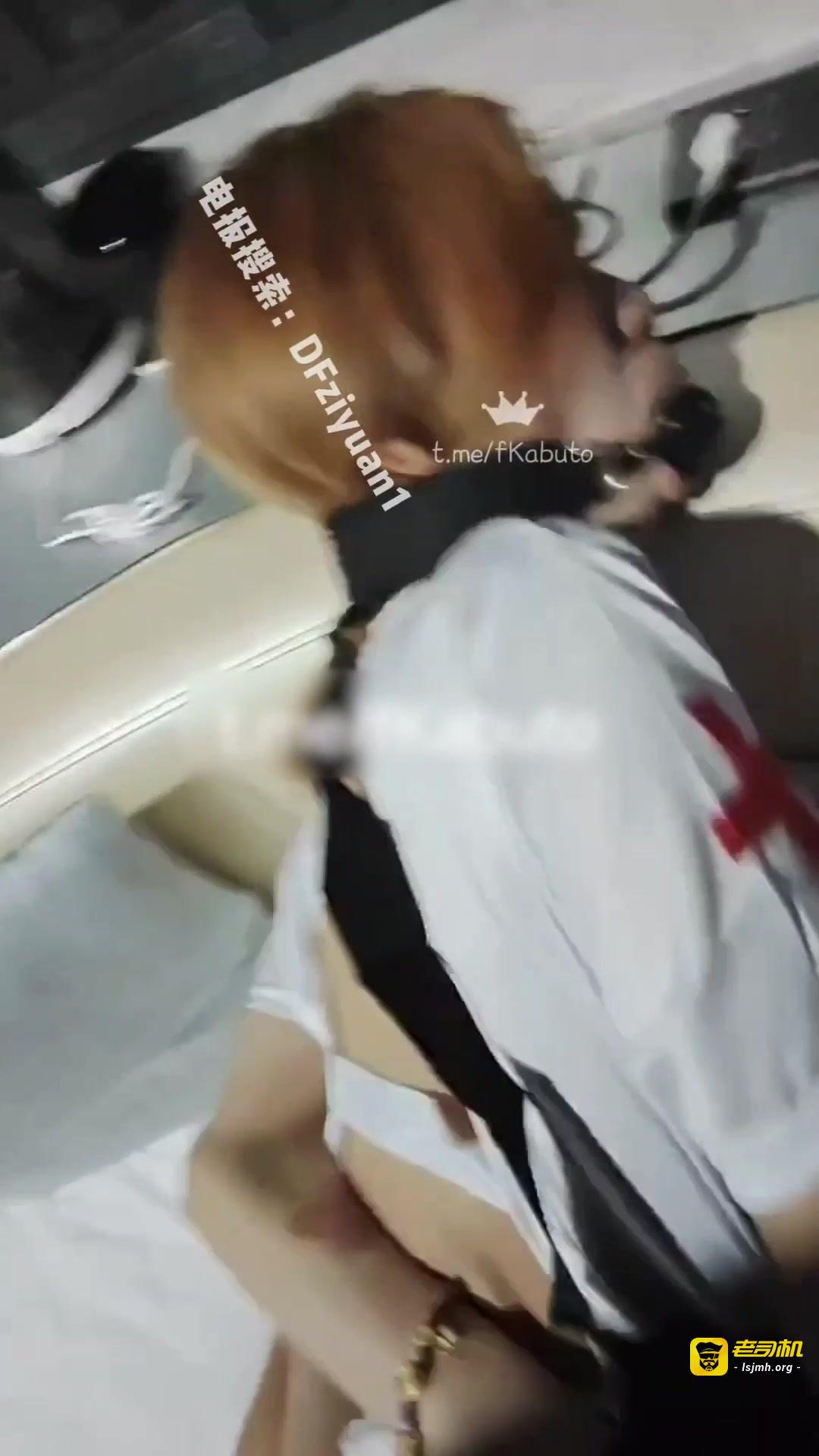 苗条不良熟女暴力调教 预览截图 7