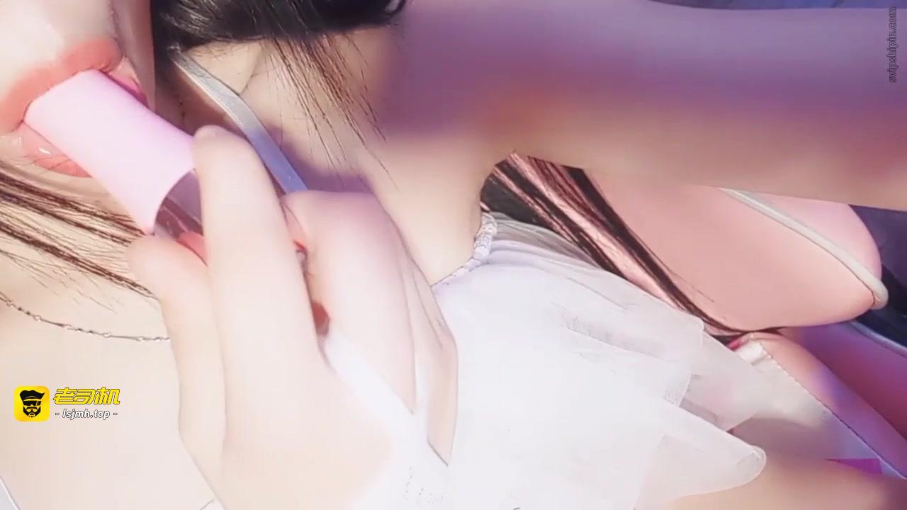 【网黄爆料】推特反差婊 00后大队长合集[第四弹]情趣制服 预览截图 10