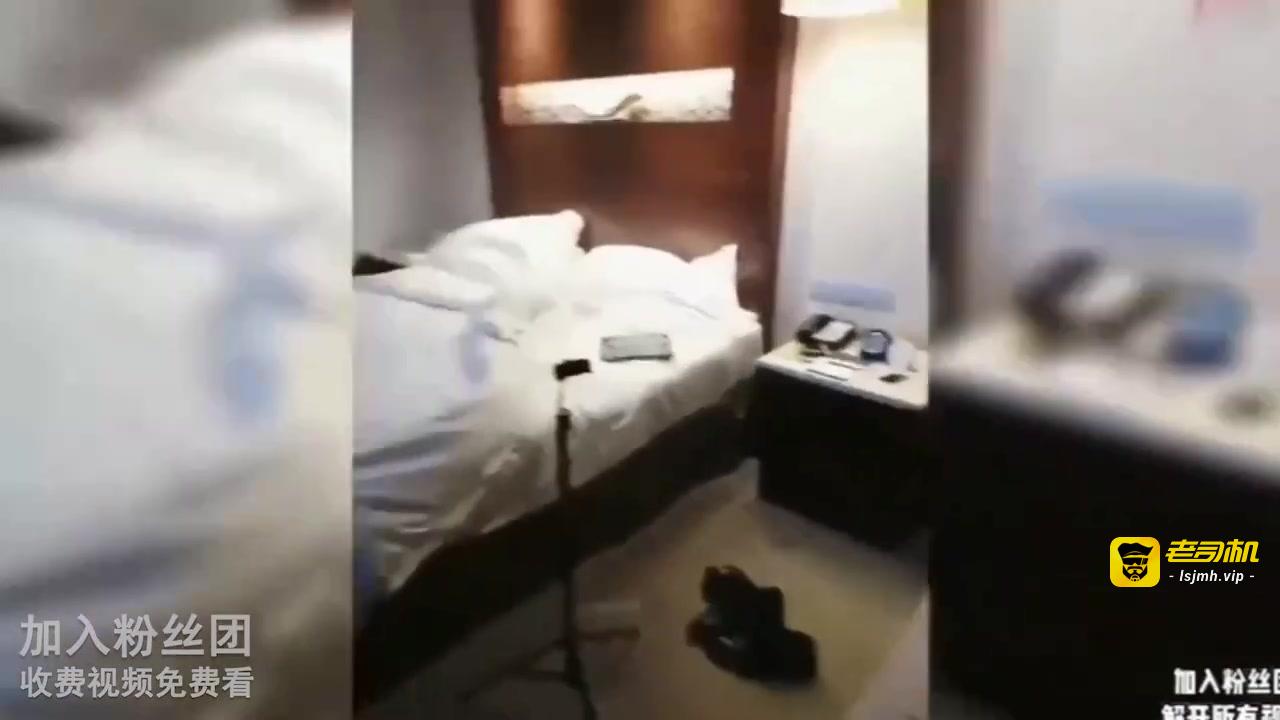 【网爆门东航事件】空姐完美身材被土豪包养沦为泄欲肉便器 预览截图 6