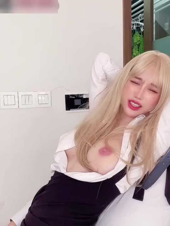黑丝金发美女 预览截图 5