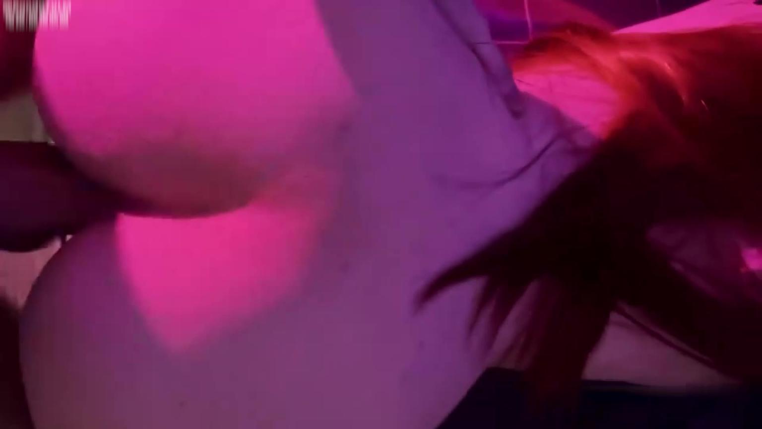 俄罗斯萝莉嫩妹cosplay 白虎粉逼求人插入甜叫高潮 预览截图 11