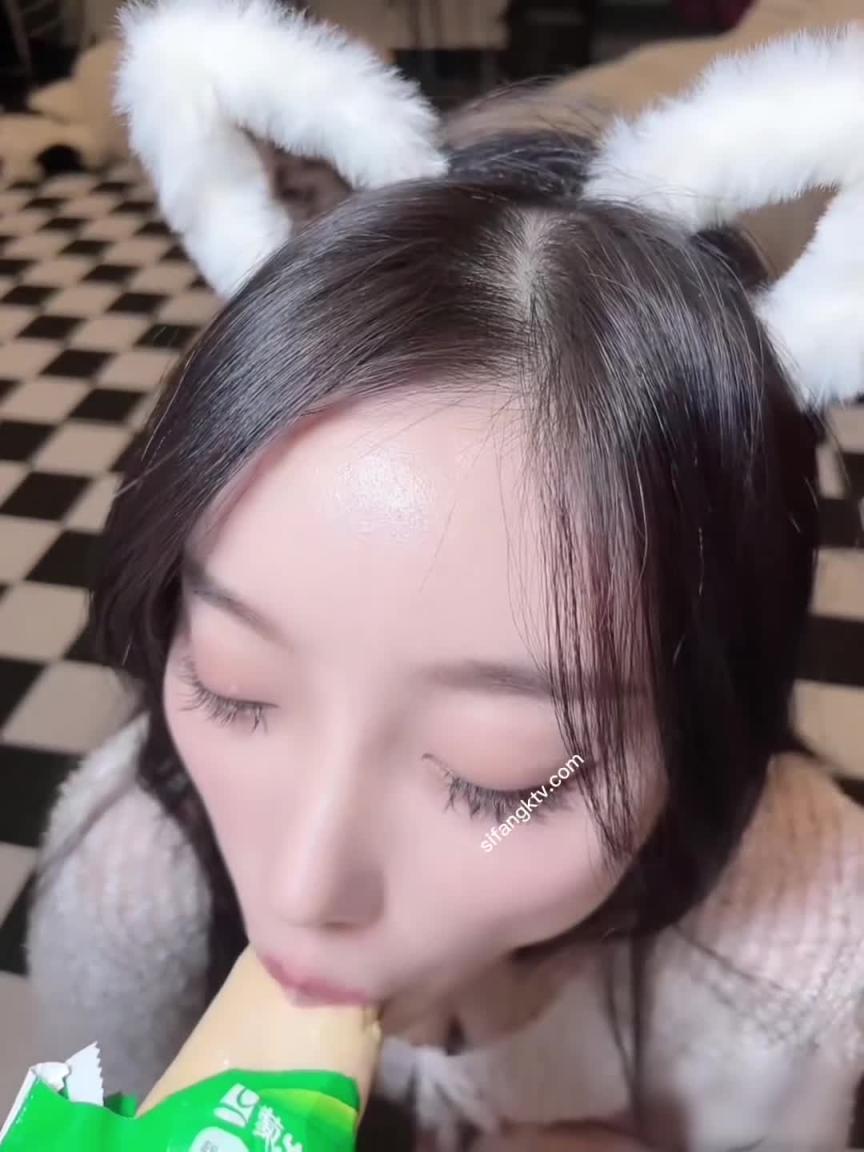 极品御姐毛衣小猫肉感身材肥臀后入 预览截图 7