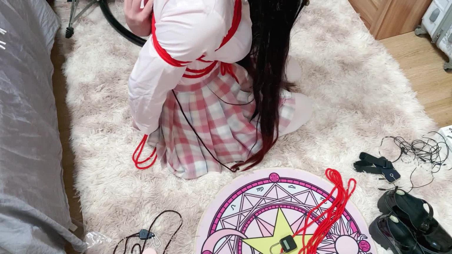 【槿榆喵】白丝JK花火cos折腿自缚 预览截图 5