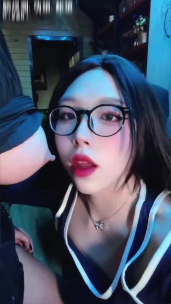 水滴状的奶子太漂亮了狠很吸入 预览截图 5