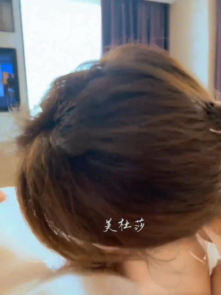 老板的秘书被狠狠惩罚 预览截图 9