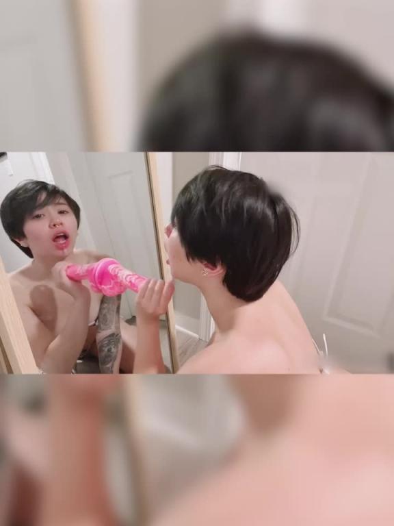 淫荡女仆透视内衣深喉粉色巨屌#puppiloli 预览截图 5