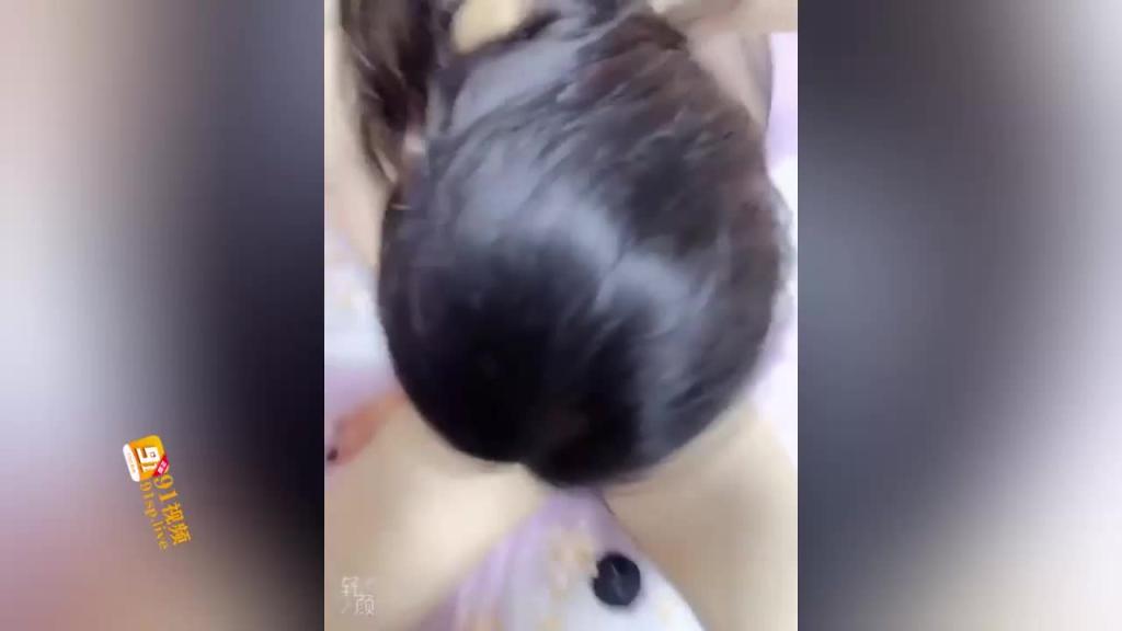 【母子乱伦】I东北极品熟妇跟干儿子们乱伦群交 深喉内射 羞辱轮操 预览截图 3