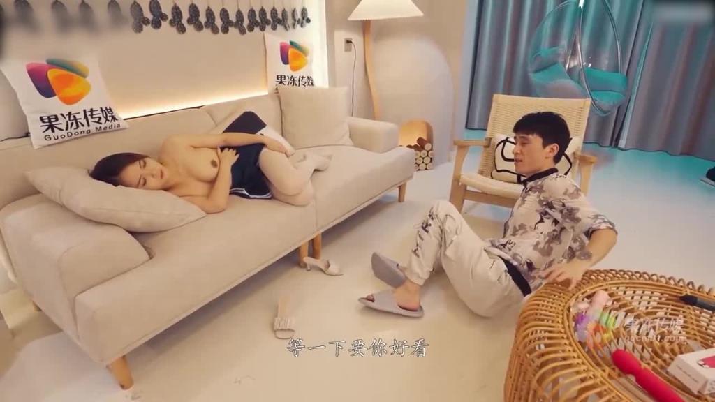 果冻传媒 叔叔带着JK学生妹去开房 预览截图 4
