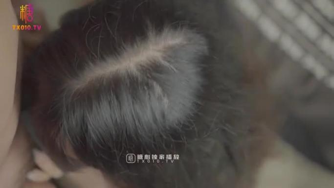 【桥本香菜】一日女友爱的肉体,少女平台出租自己被黑屌爆操内射 预览截图 11