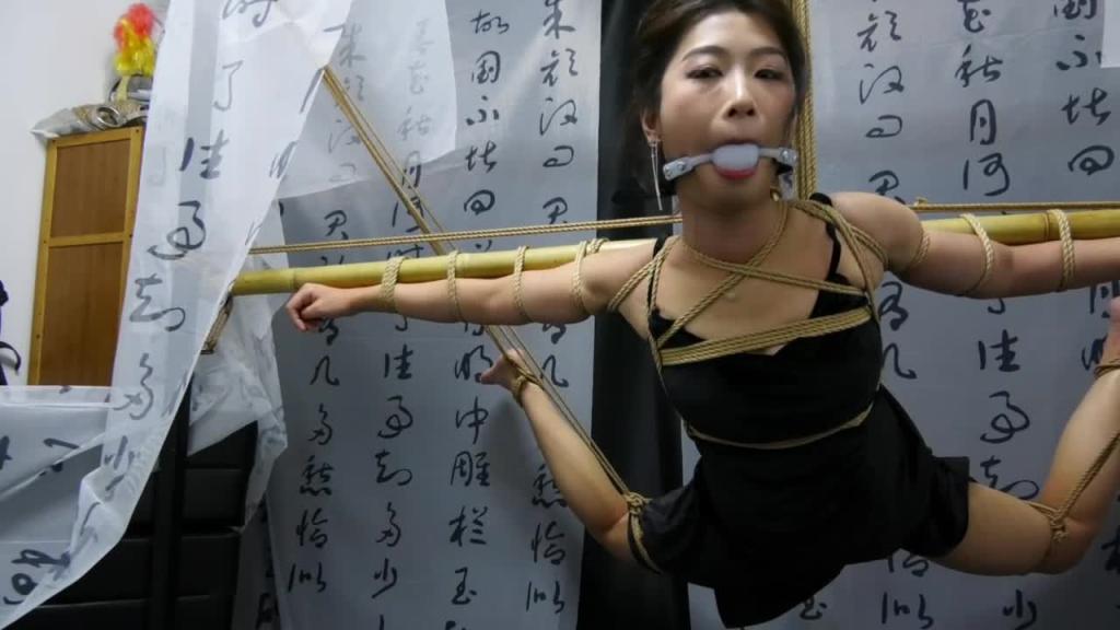【胜景影视】女绳师的M之竹竿飞舞 预览截图 10