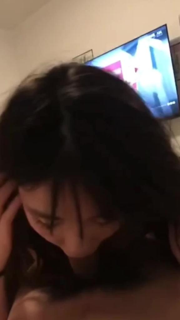 清纯漂亮女友做爱超有感觉 预览截图 2