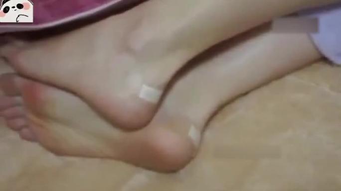 【父女乱伦】女儿被爸爸内射导致怀孕潮州父女通奸大瓜！ 预览截图 1