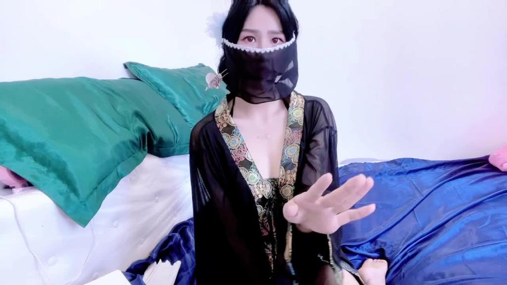 长腿人妻自慰喷水 预览截图 3