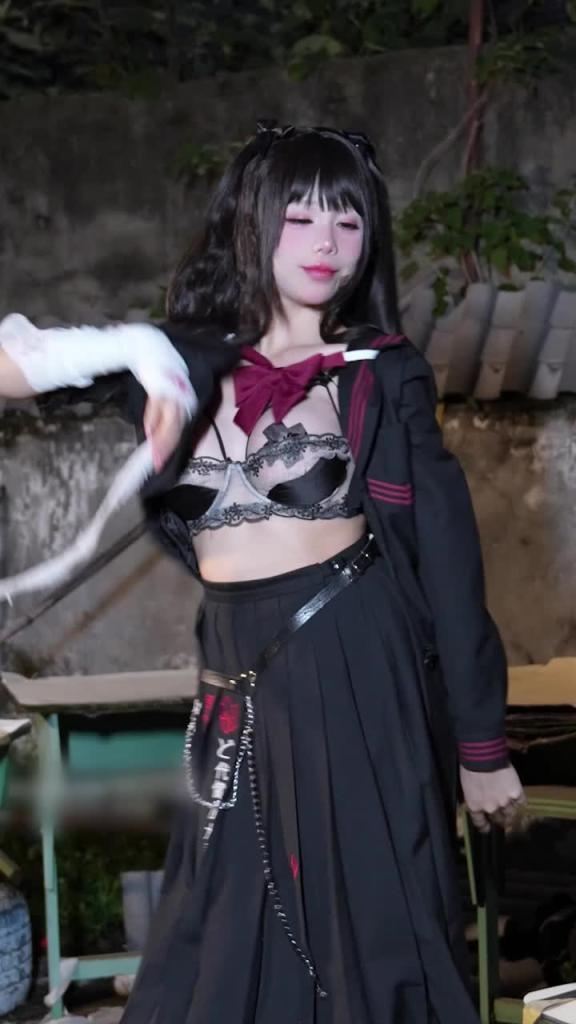 无限观看小恶魔系美少女扭腰 预览截图 2