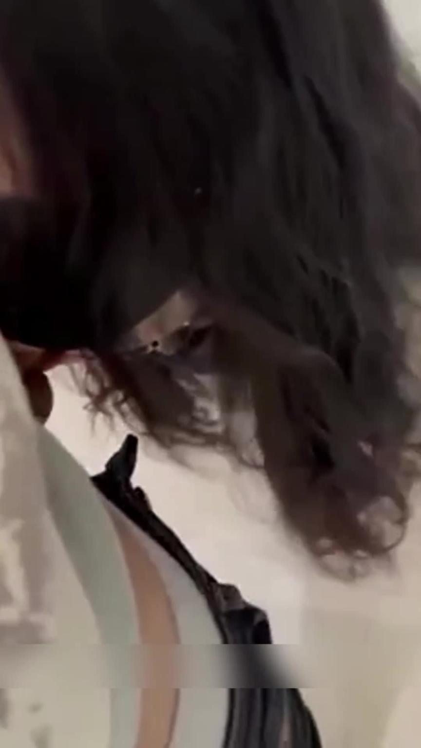 老公不在家,偷情极品身材已婚少妇! 预览截图 6