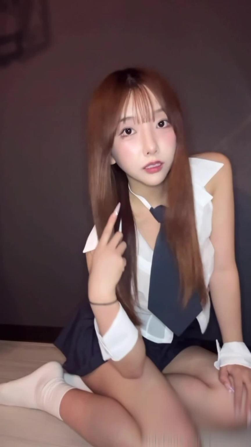 神颜OF韩国 在韩国能露下面的女优真的不多 且看且珍惜 预览截图 2