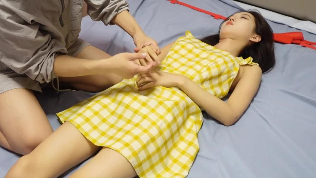 【树屋轻调】沉睡的玩偶灵灵 预览截图 9