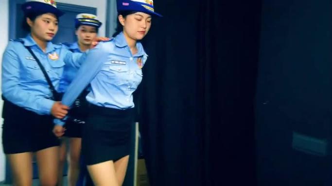 【胜景影视】《知法犯法之空姐没落 》 女执法官郭莉莉知法犯法被毒贩潇悦悦用金钱收买,帮助毒贩潇悦悦贩毒最后被执行枪决 预览截图 3