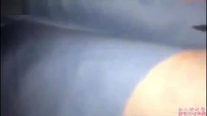 【真实父女乱伦】深夜鬼父趁女儿睡觉钻女儿被窝,一顿抽插内射 预览截图 9