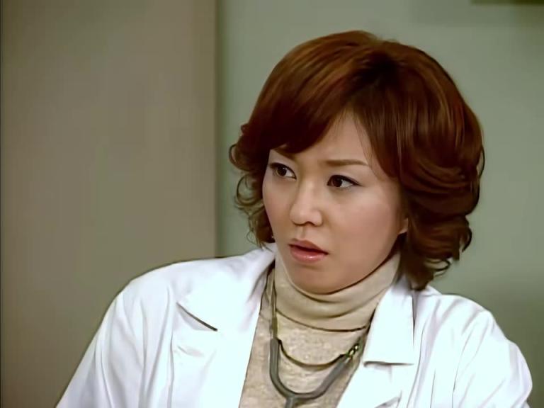 当美女医生遇上轻佻病人 预览截图 9