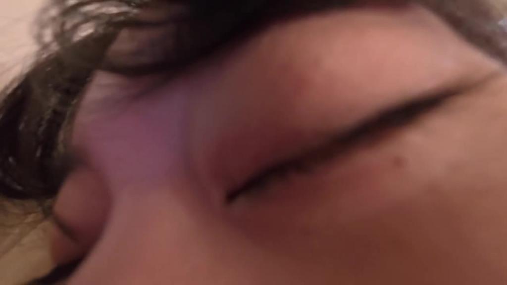 超主观的影片! ! 【请欣赏她那性感迷离的脸庞特写哈哈】【奇蹟般的纤细身材,美乳,浑圆美臀! 】【渐渐变得温柔恳求中出淫荡美女的性爱影片! 】一共两次中出,两次口爆! !片寄秀华 URKN-903 预览截图 10