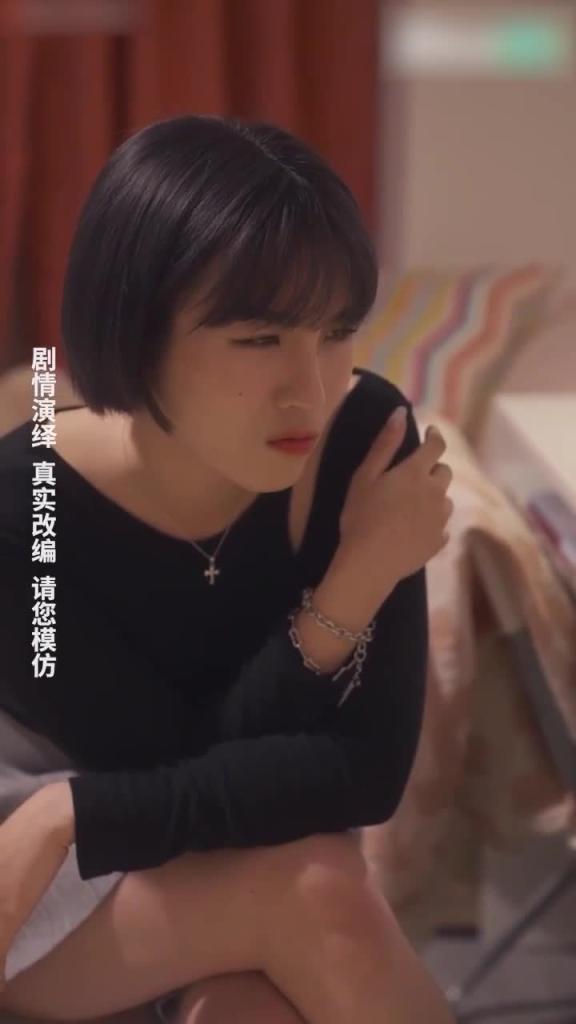 这样的妹妹一个人在家 我可忍不住 预览截图 8