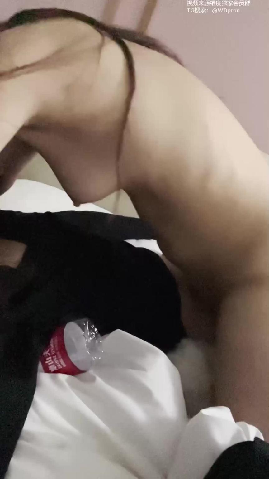 中出我的优秀巨乳女友 预览截图 9