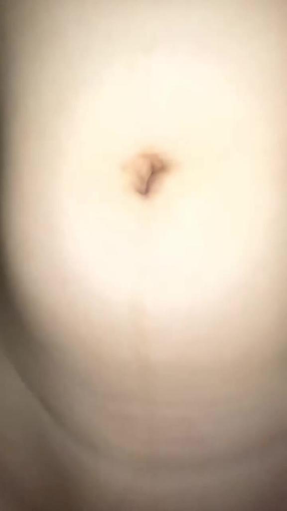 【极品女大第一视角性爱原档泄密】超高颜值氛围感拉满,小穴张开主动坐屌,没一会就拉丝了,我尼玛真反差! 预览截图 10