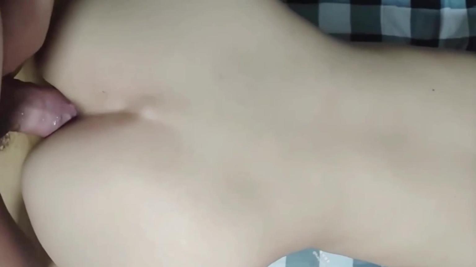 真的好刺激终于和侄女肛交了 预览截图 11