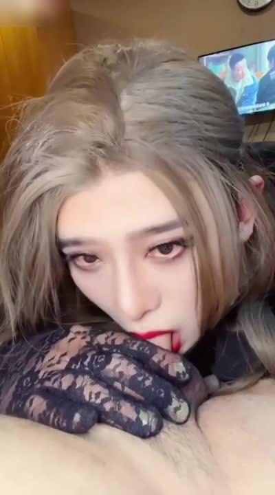 极品骚姐姐口活伺候 预览截图 3