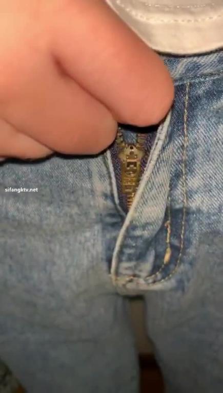 说好自己留着看 这个大猪蹄子竟然在网路散布流出! 预览截图 4