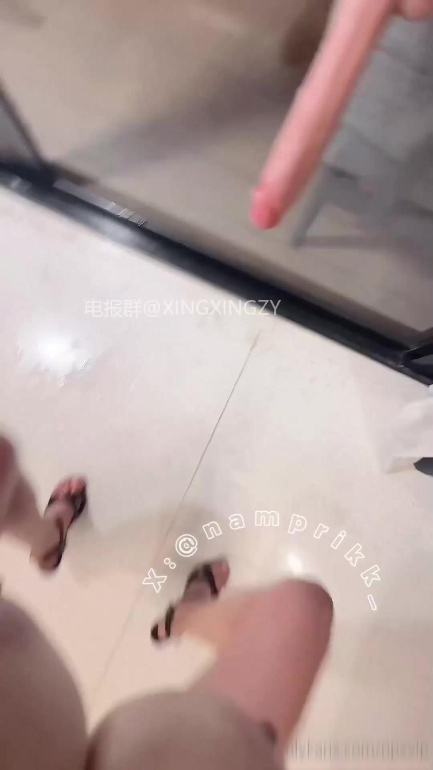 顶级巨乳肥臀御姐 NPX用大屌各种姿势抽插最后淫水乱喷 预览截图 11