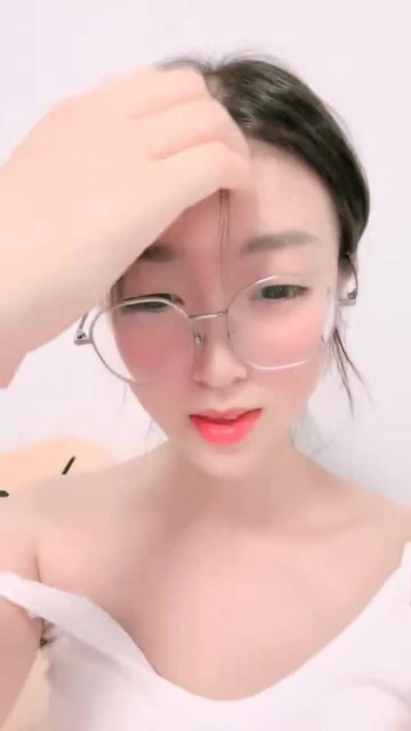 外观形象女神大尺自慰 预览截图 3