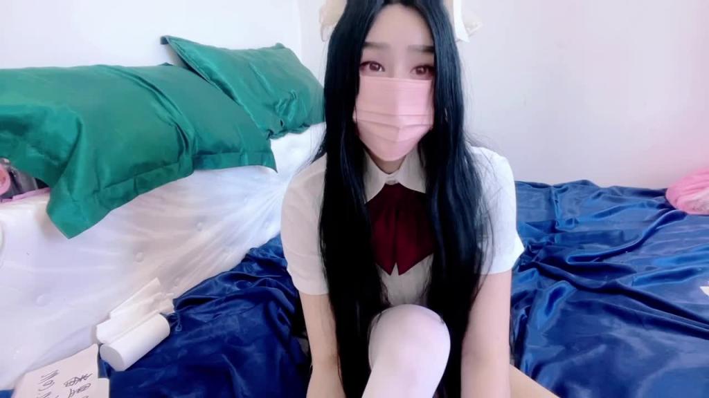 JK少女玩乳夹 预览截图 4