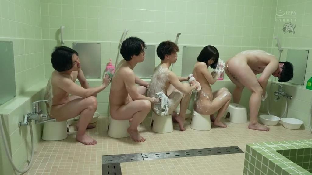 便女生活。臭臭脏脏,却又无法拒绝。恭喜你担任我们部员专用的精液原汁原味处理经理! 东条夏 DASS-785 预览截图 1