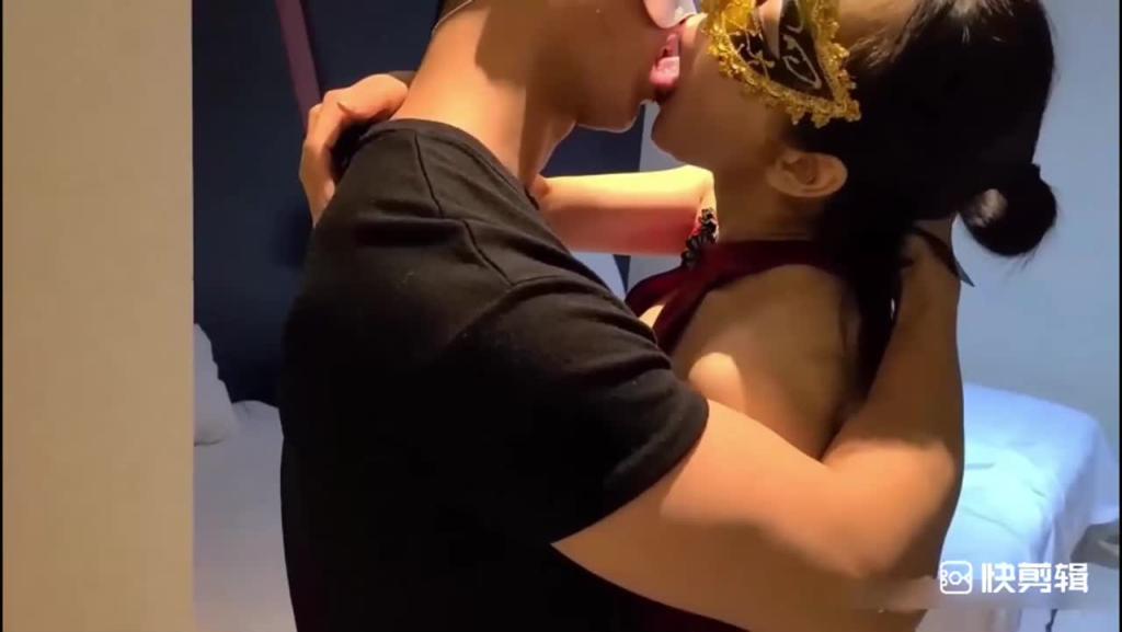 【网友自拍黑料】性感老婆性欲强,绿帽淫妻,为防止老婆出轨 预览截图 5