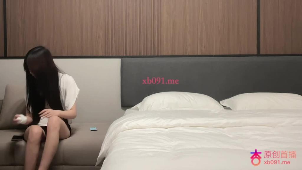 杏吧欧阳克18 - 约了个高个子双腿笔直的妹妹,体重只有86斤,一直推荐我找个丰满的说两个瘦的一起做不舒服,屁股挺翘,抽插几下白浆就往外淌 预览截图 1