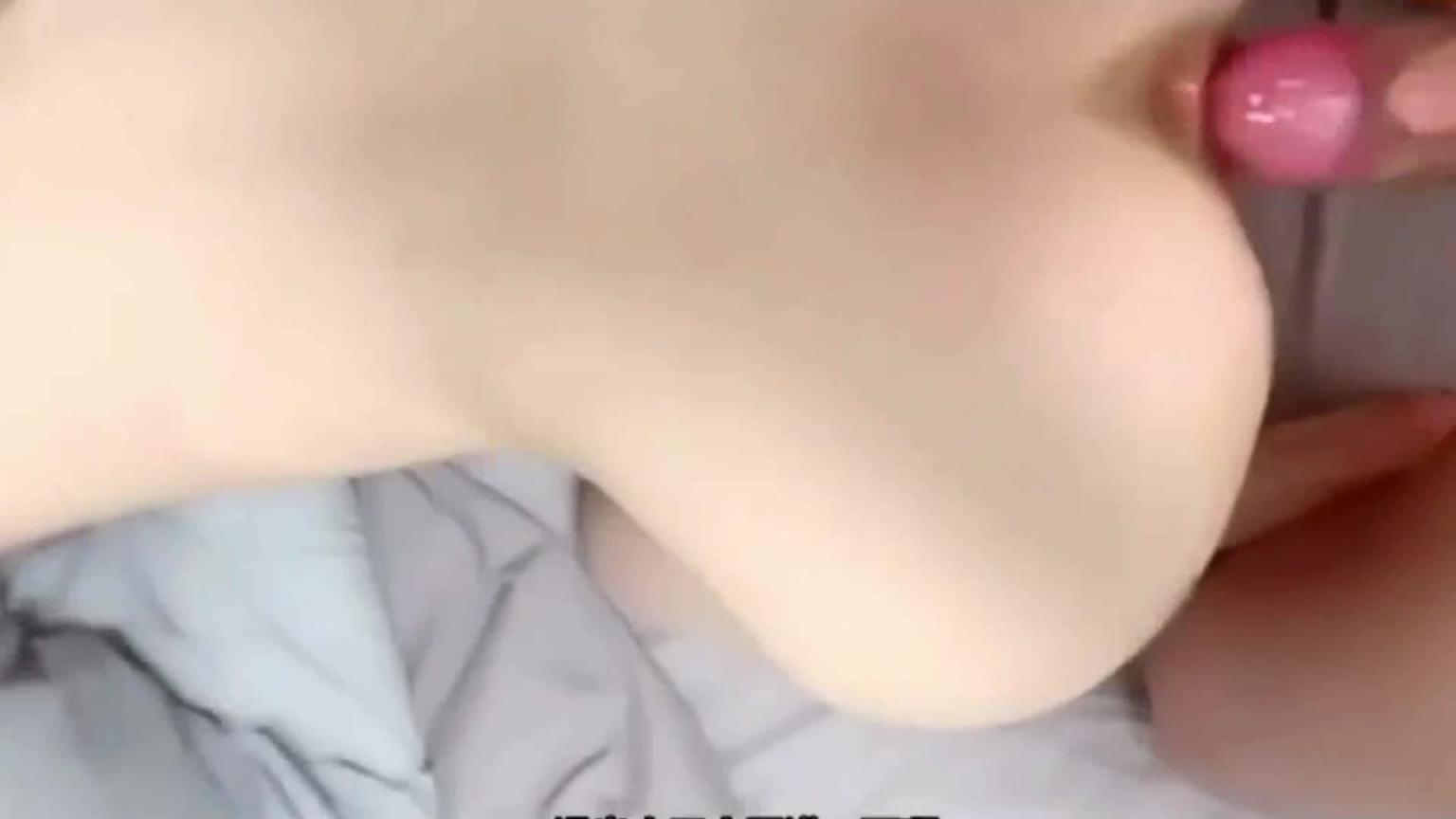 强攻无套亲妹,真的没忍住给射进去了-1/2 预览截图 7