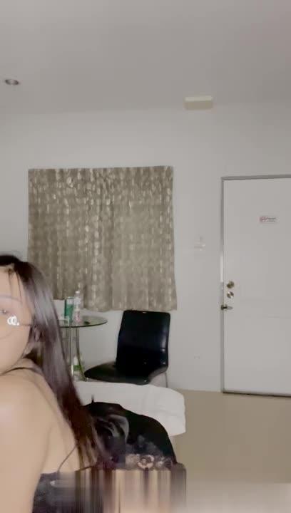 性感睡衣扭臀诱惑 预览截图 6