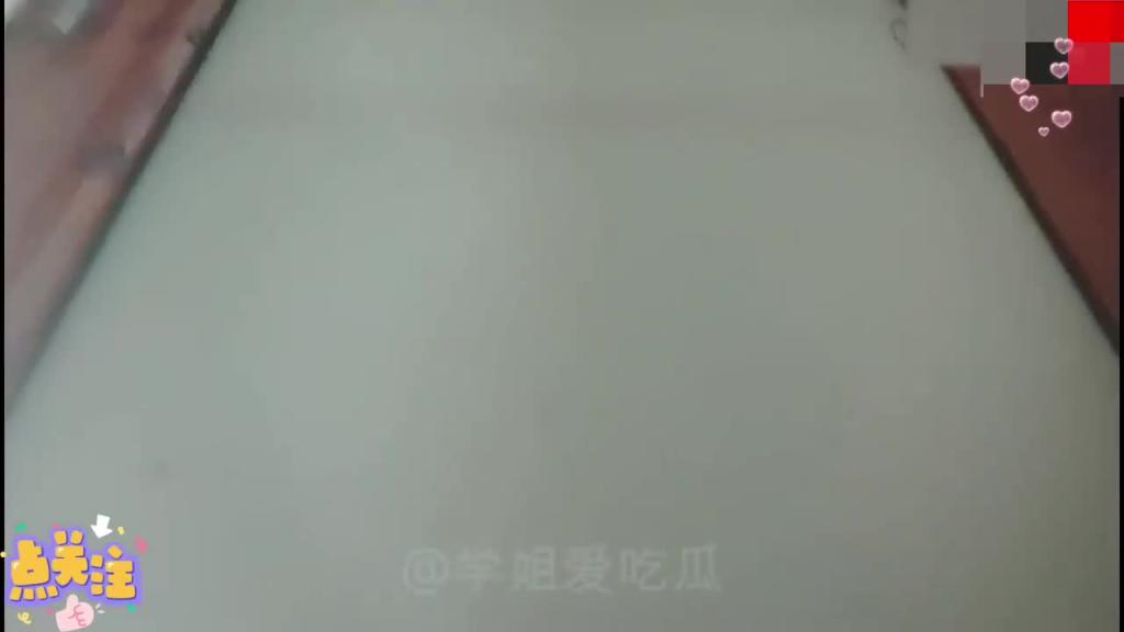 【家庭乱伦】年轻舅妈半夜约我打炮 预览截图 2